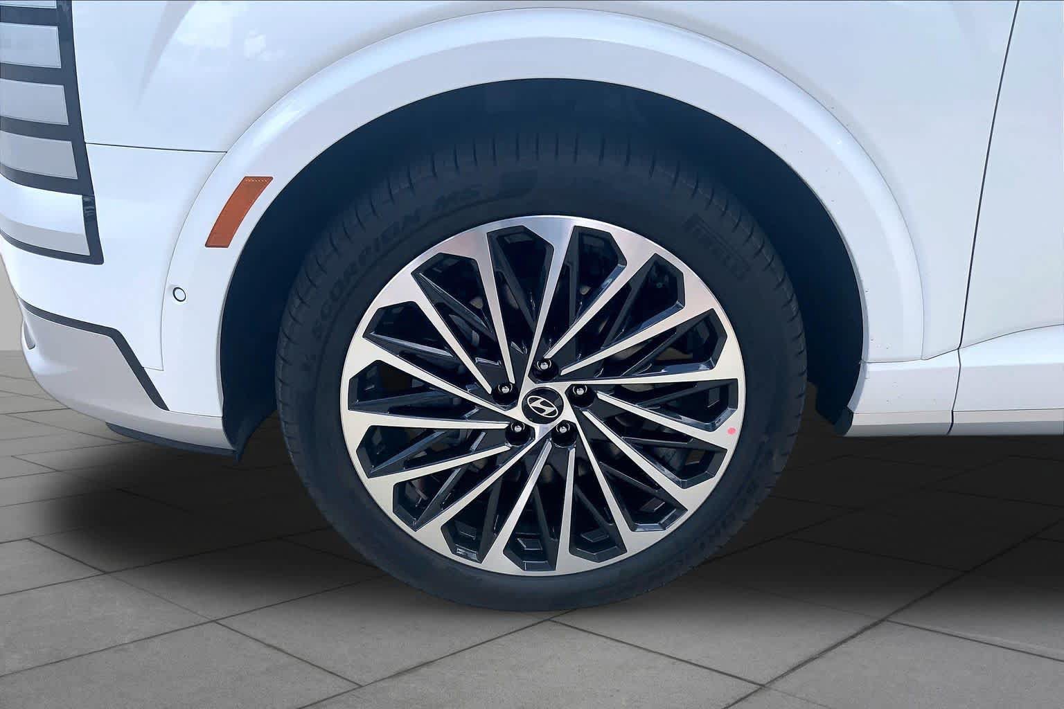 New 2026 Hyundai Palisade Calligraphy AWD/4WD image 11