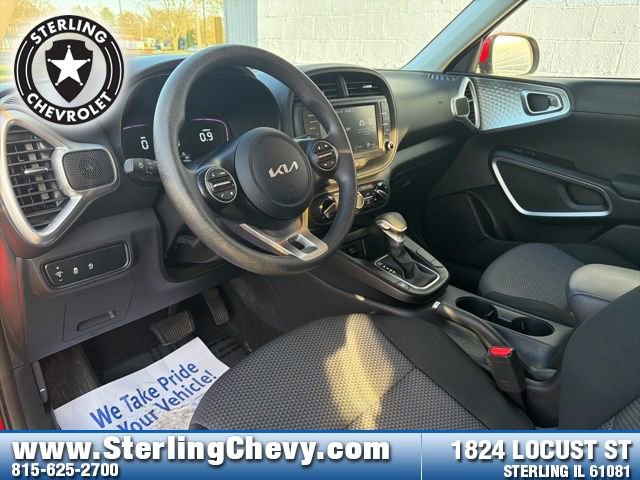 Used 2024 Kia Soul LX FWD image 10