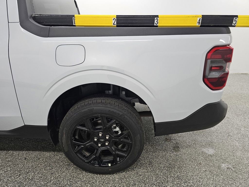 New 2026 Ford Maverick XLT w/ Black Appearance Package AWD/4WD image 8