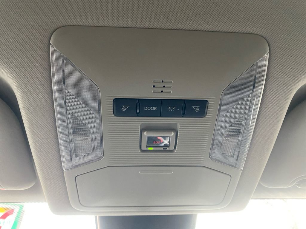 Used 2024 Toyota RAV4 LE image 26