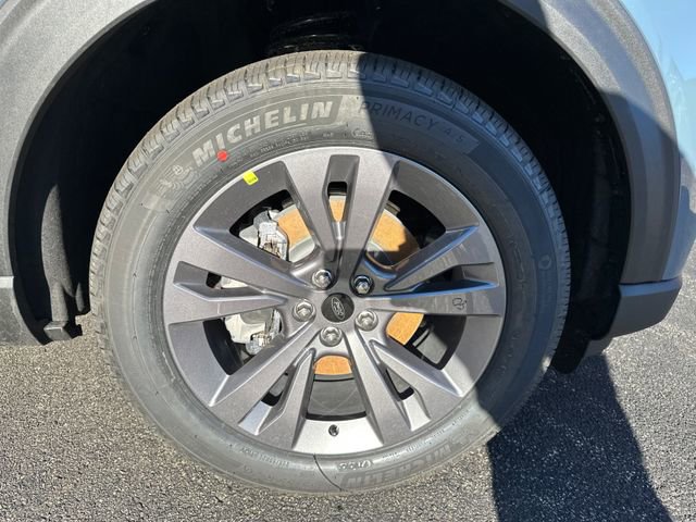 New 2026 Ford Explorer Active w/ Active Comfort Package image 12