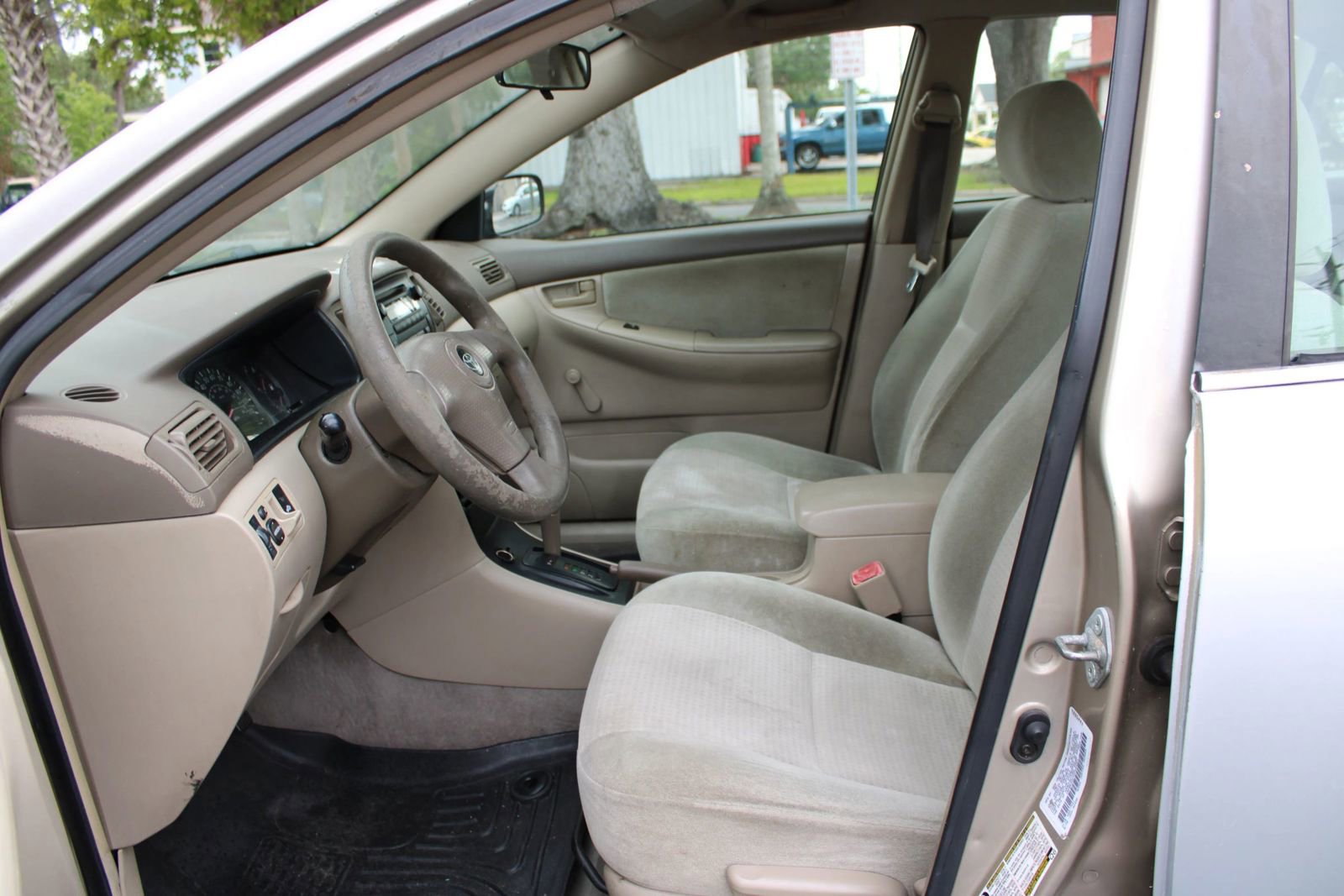 Used 2005 Toyota Corolla CE FWD image 6