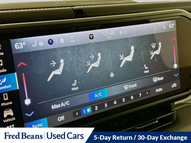 Used 2025 Jeep Wrangler Unlimited Sahara AWD/4WD image 15