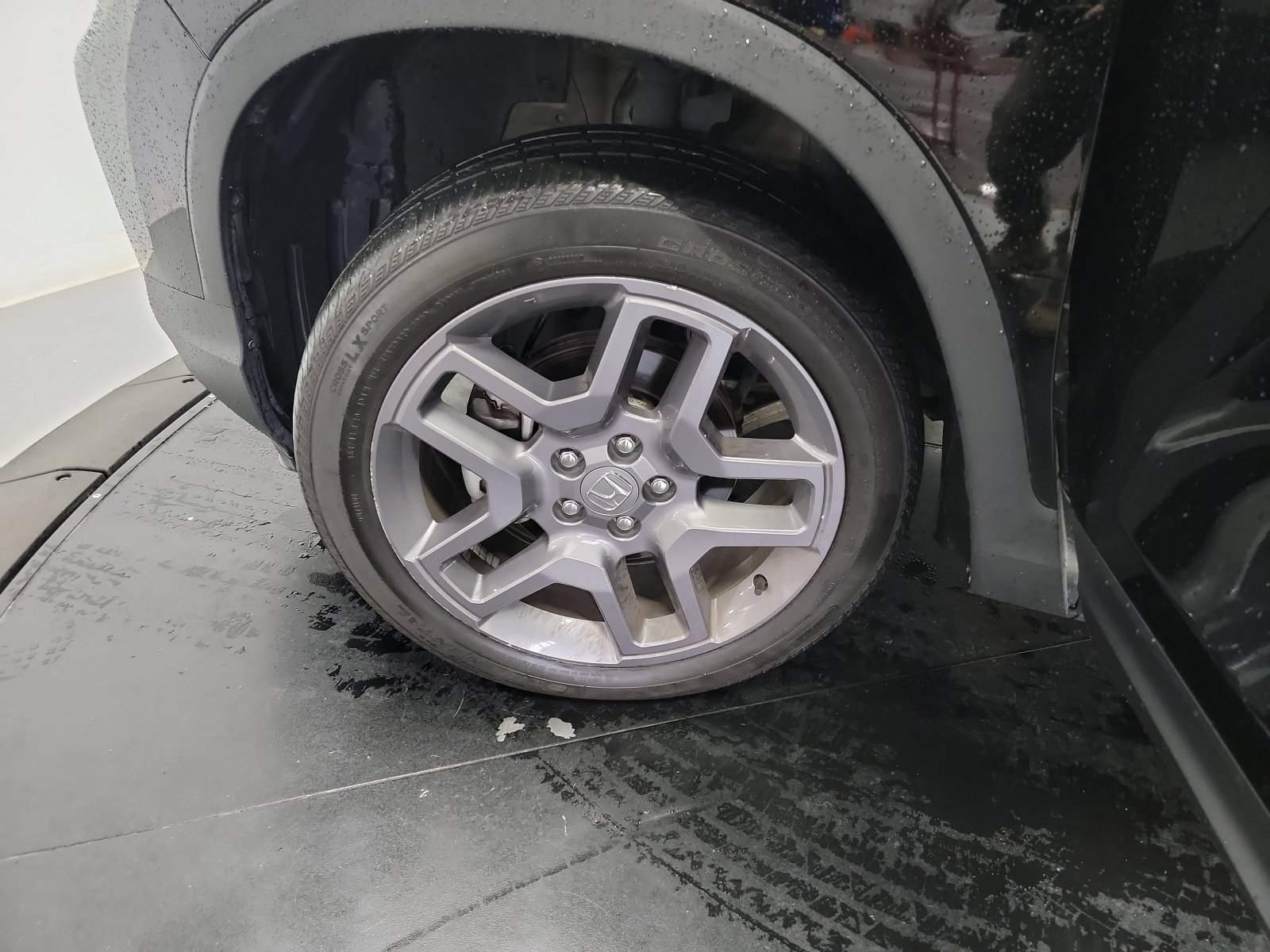 Used 2023 Honda Passport EX-L image 30