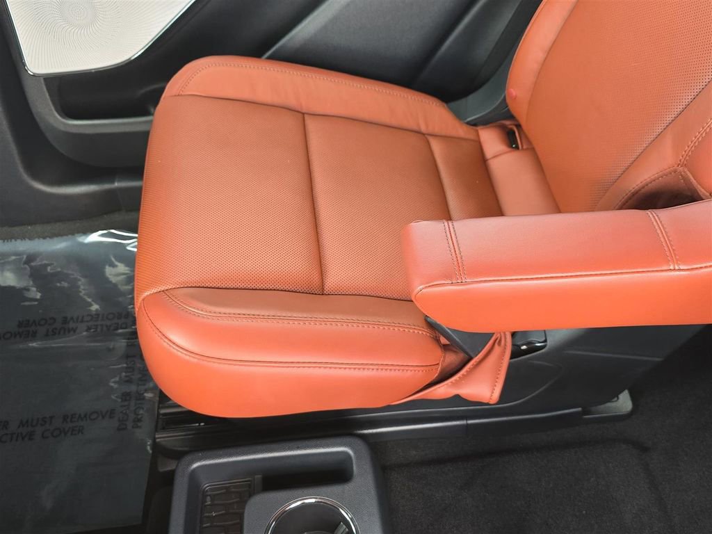 Used 2025 Lincoln Aviator Reserve w/ Equipment Group 201A image 21