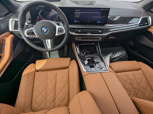 New 2026 BMW X5 xDrive50e w/ M Sport Package AWD/4WD image 15