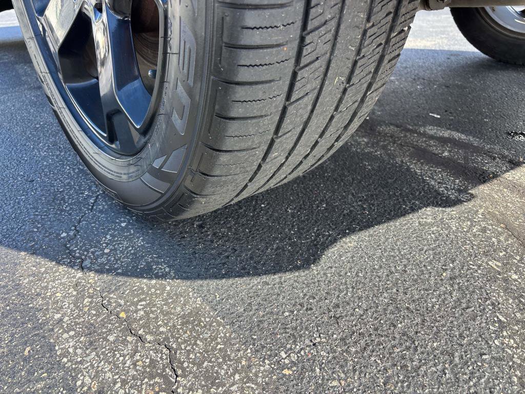 Used 2019 Jeep Grand Cherokee Laredo image 6