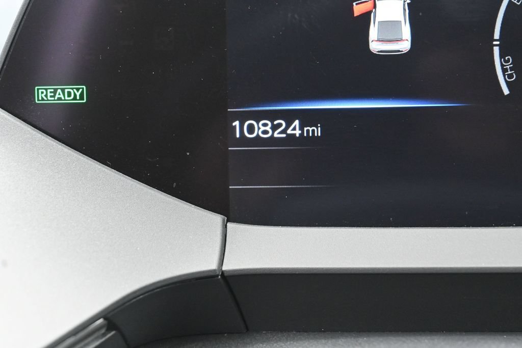 Used 2025 Toyota Prius Limited w/ Limited Premium Package AWD/4WD image 19