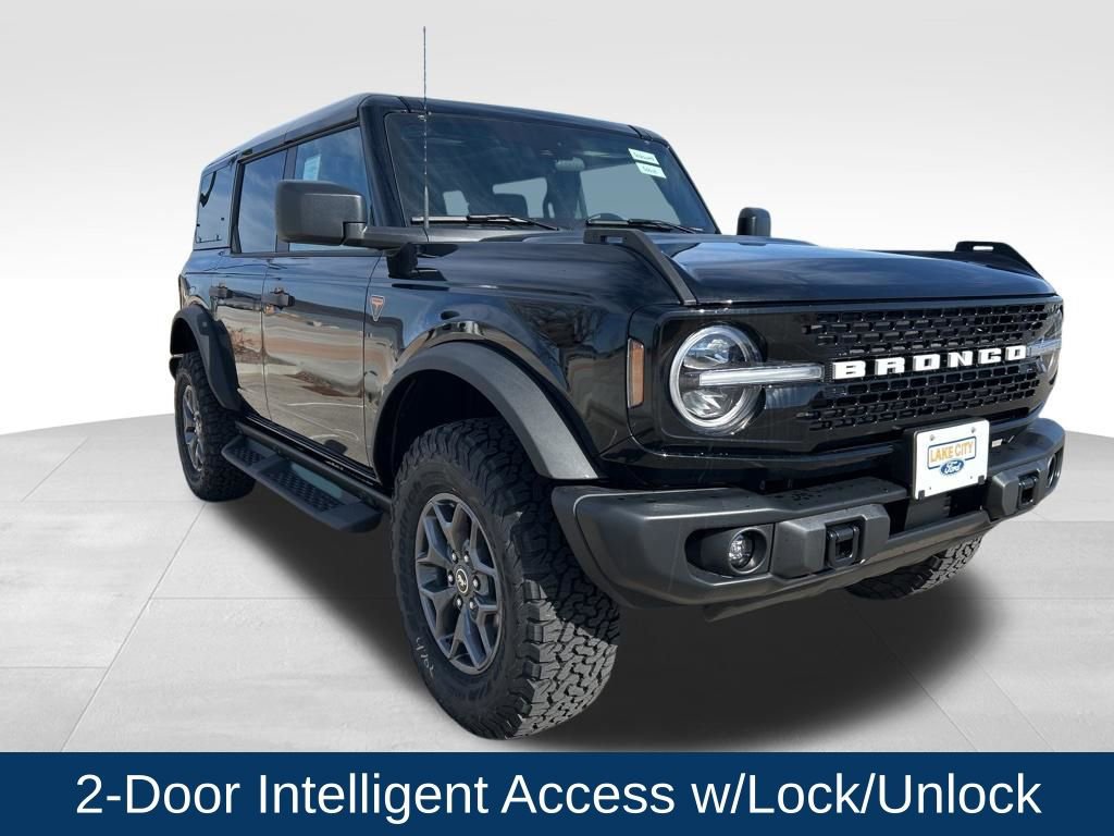 New 2025 Ford Bronco Badlands image 8