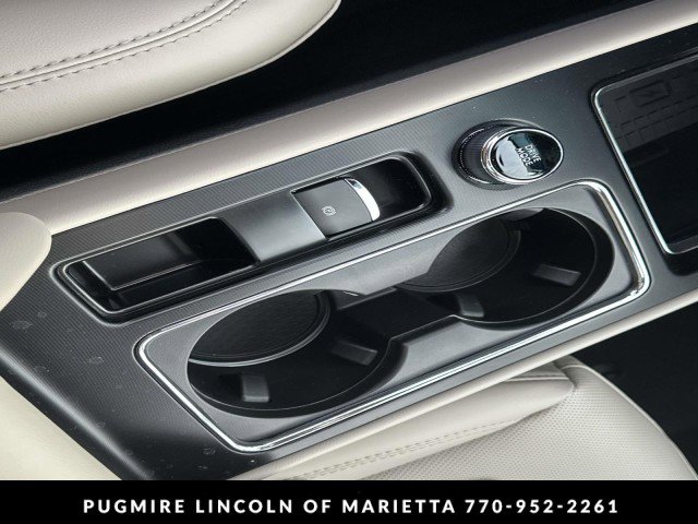 New 2026 Lincoln Corsair Premiere image 33