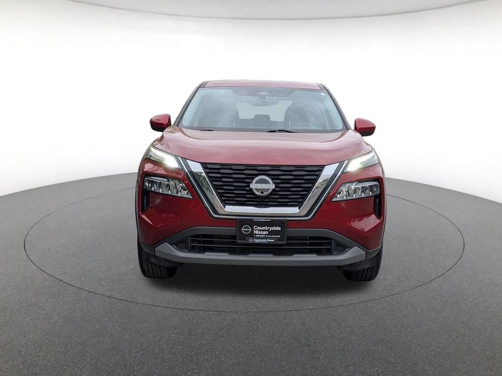 Used 2023 Nissan Rogue SV AWD/4WD image 2