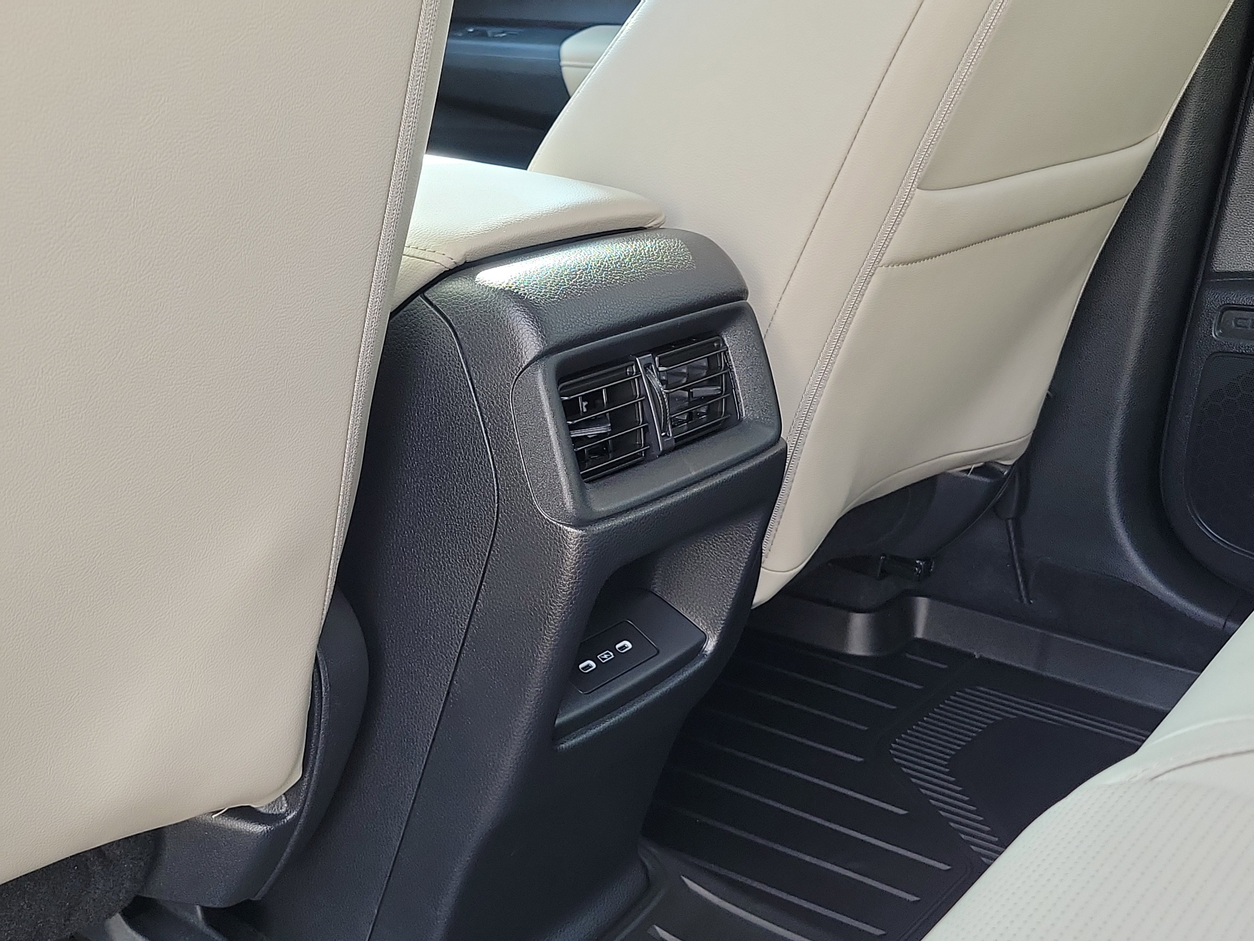 Certified 2024 Honda CR-V EX-L image 12