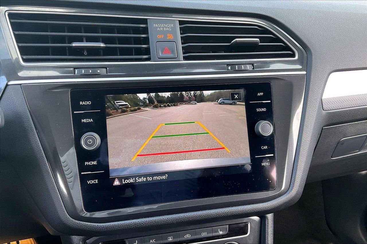 Used 2024 Volkswagen Tiguan S image 14