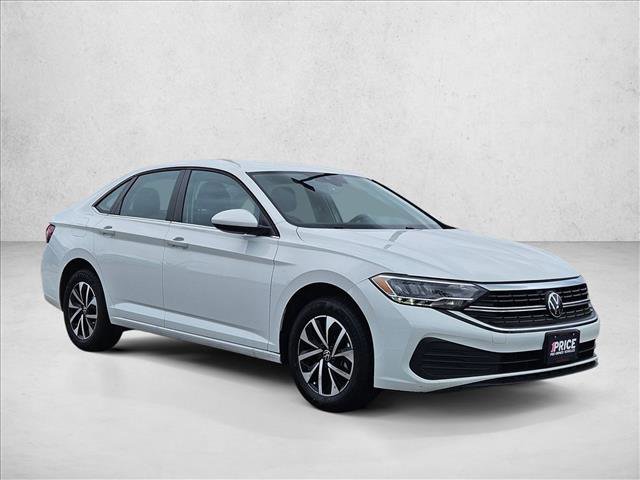 Used 2024 Volkswagen Jetta S FWD image 3