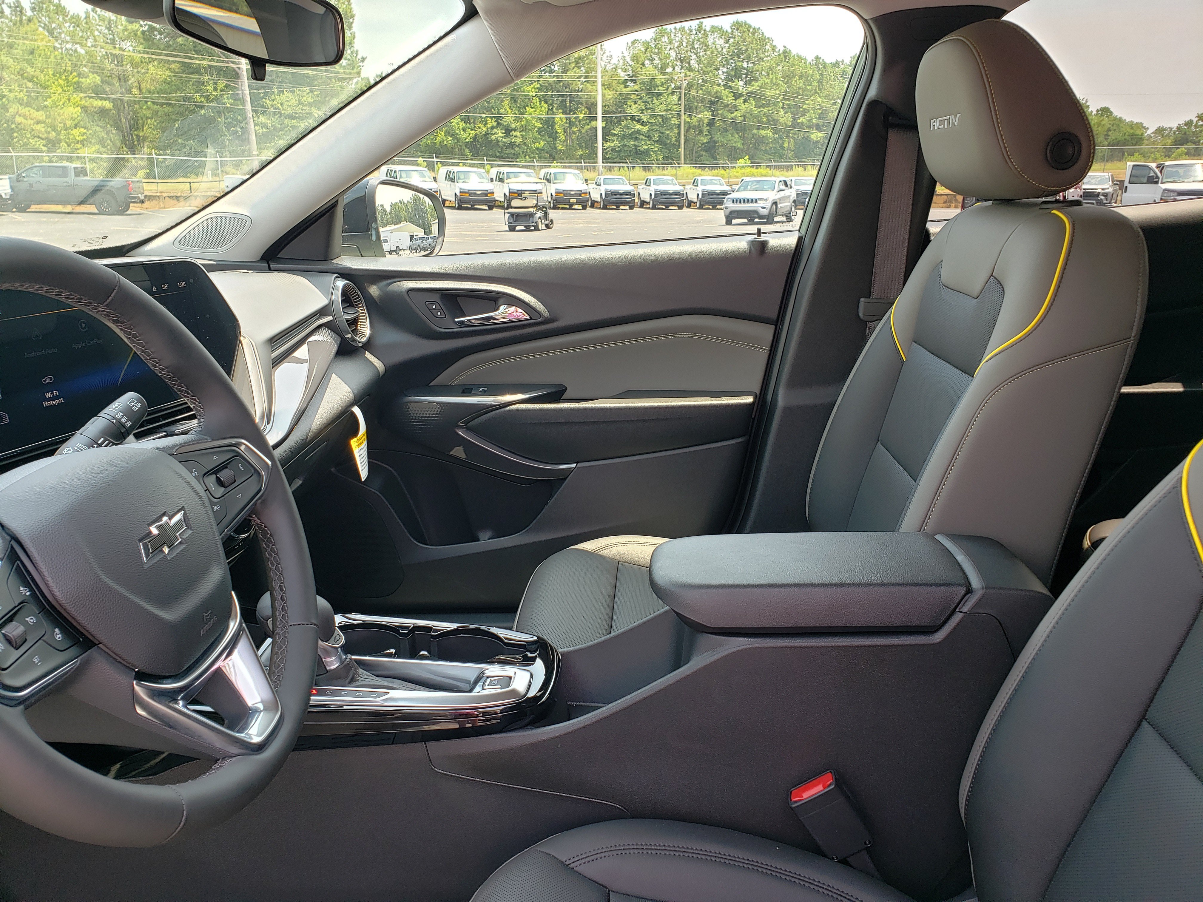 New 2026 Chevrolet Trax ACTIV w/ Driver Confidence Package FWD image 28