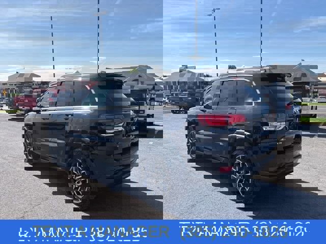 Used 2020 Jeep Grand Cherokee Laredo w/ 18" Wheel & 8.4" Radio Group image 6