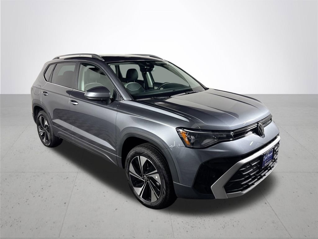 New 2026 Volkswagen Taos SE AWD/4WD image 4