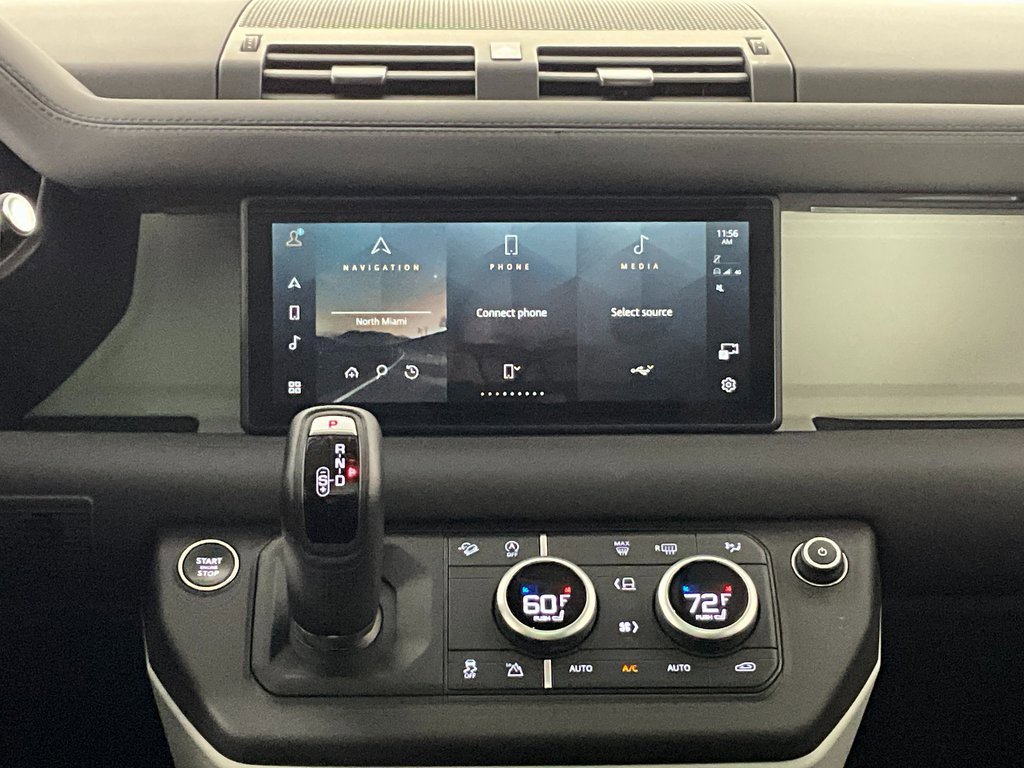 Used 2024 Land Rover Defender 110 S image 11