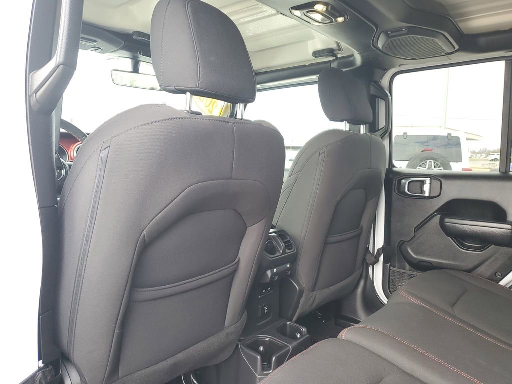 Used 2023 Jeep Wrangler Unlimited Rubicon image 13
