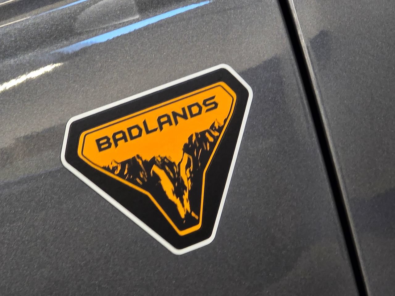 New 2025 Ford Bronco Badlands AWD/4WD image 3