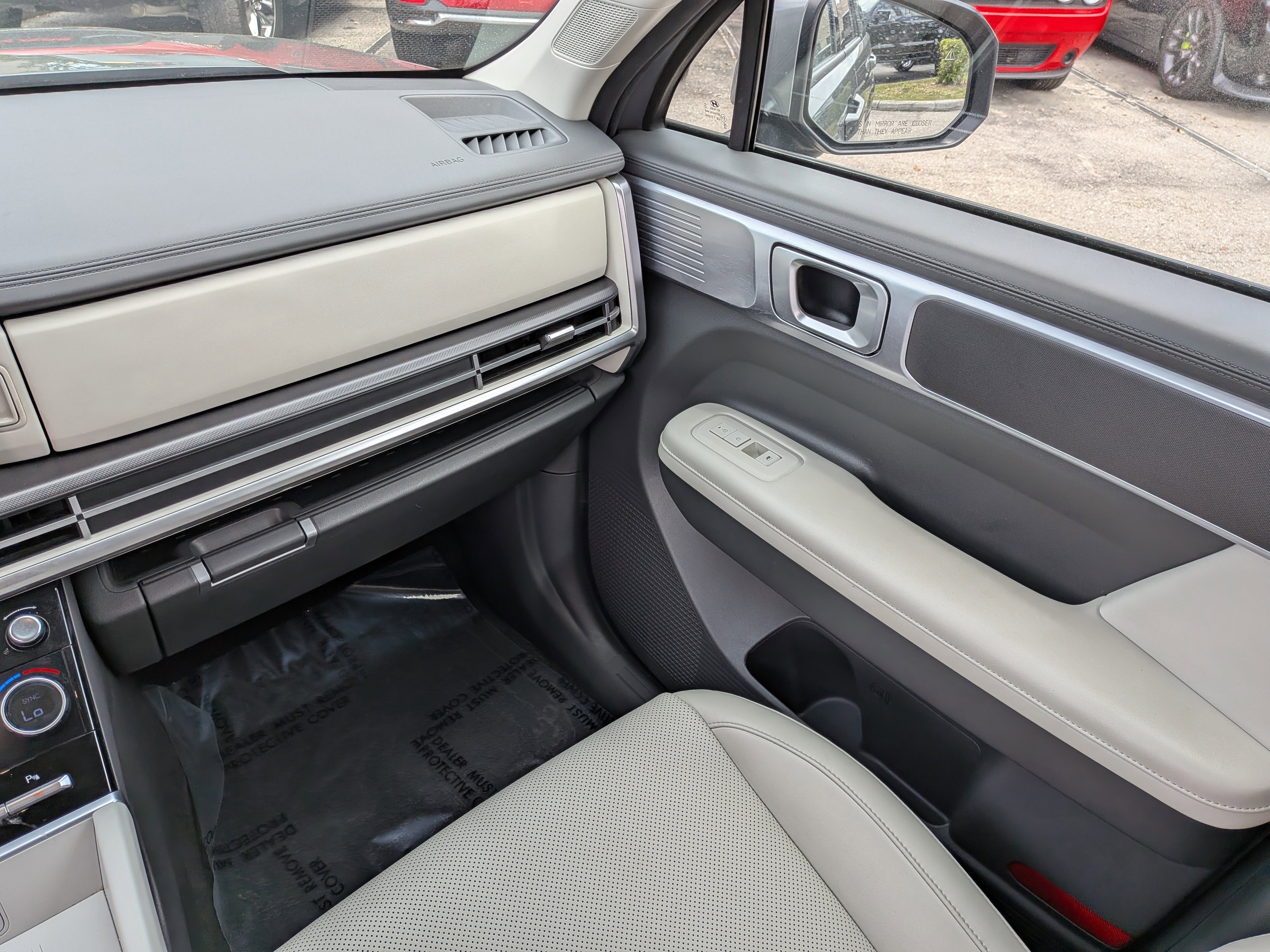 Used 2024 Hyundai Santa Fe SEL image 19