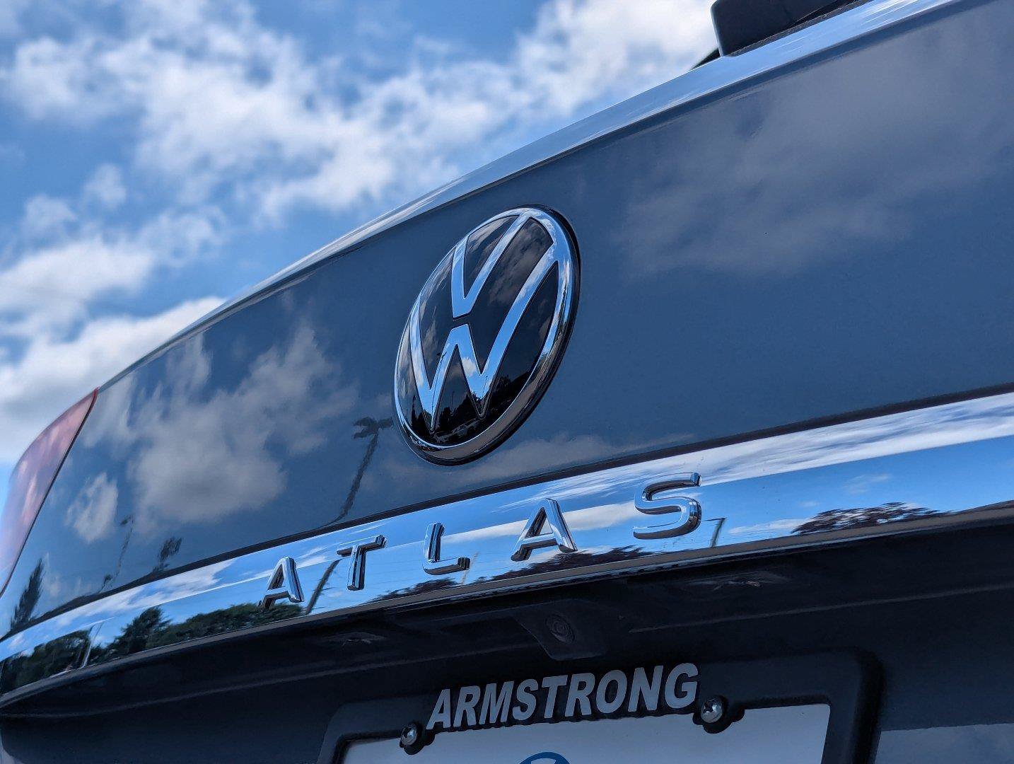 Used 2020 Volkswagen Atlas Cross Sport SE AWD/4WD image 30