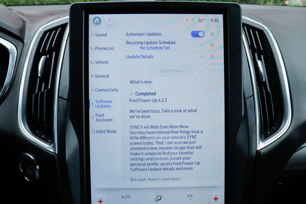 Used 2021 Ford Edge Titanium w/ Cargo Accessory Package image 38