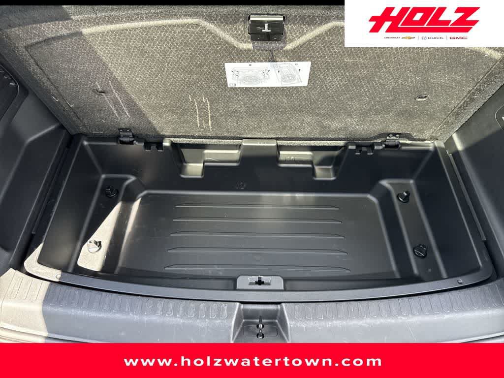 Certified 2025 Chevrolet Traverse LT AWD/4WD image 20