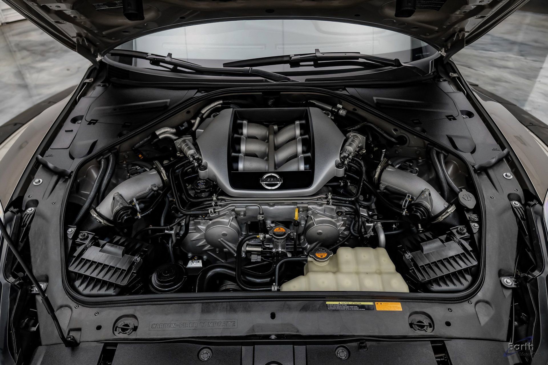 Used 2009 Nissan GT-R Premium image 3