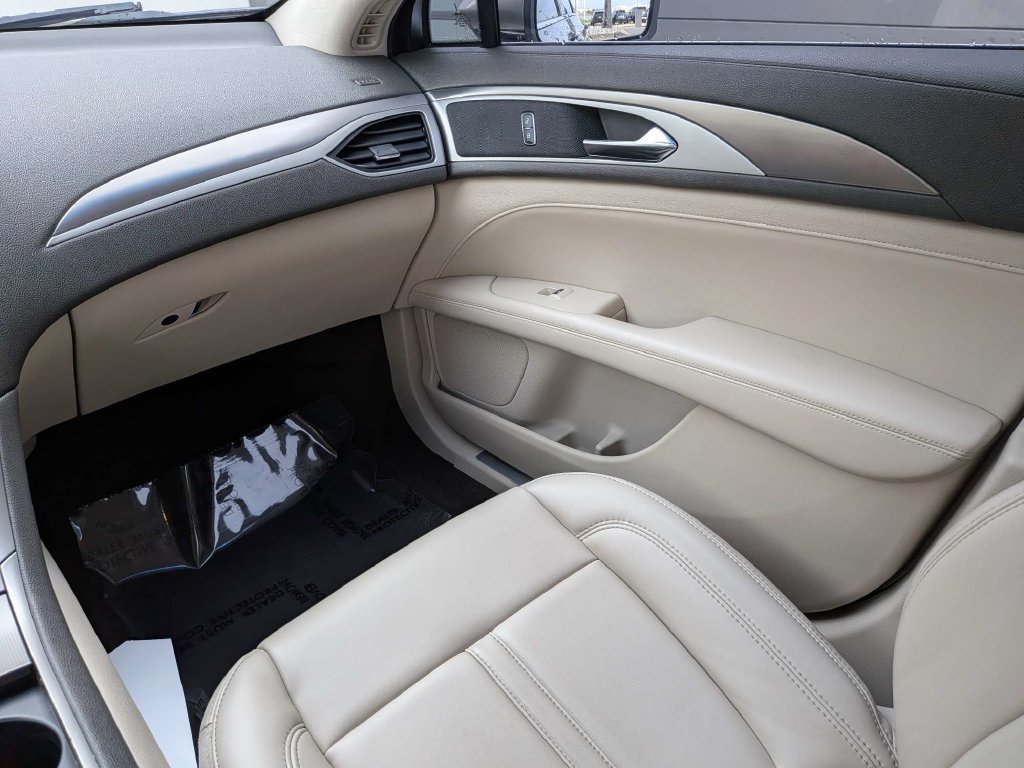 Certified 2019 Lincoln MKZ Premiere FWD image 15