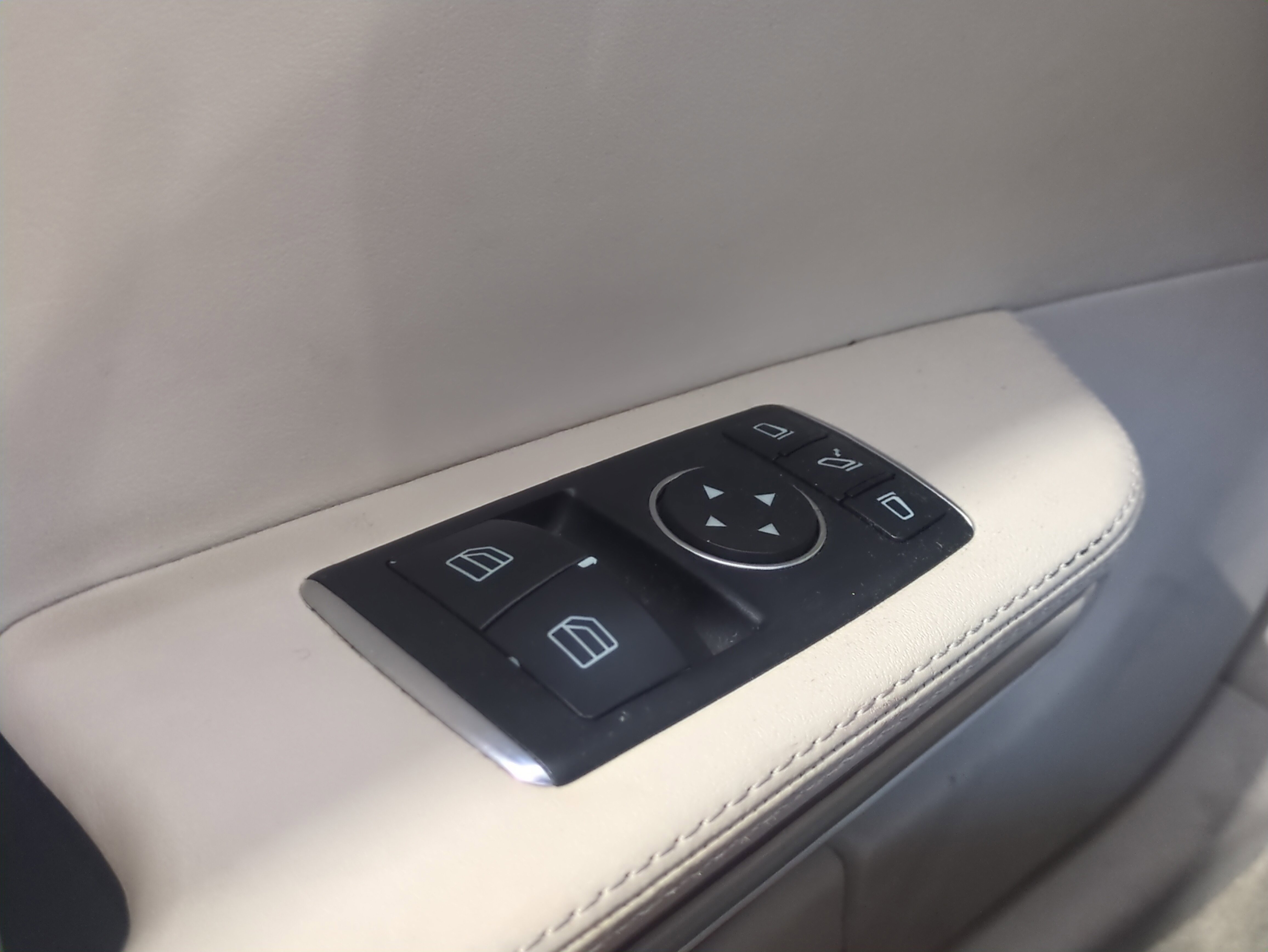 Used 2020 Mercedes-Benz AMG GT C image 23