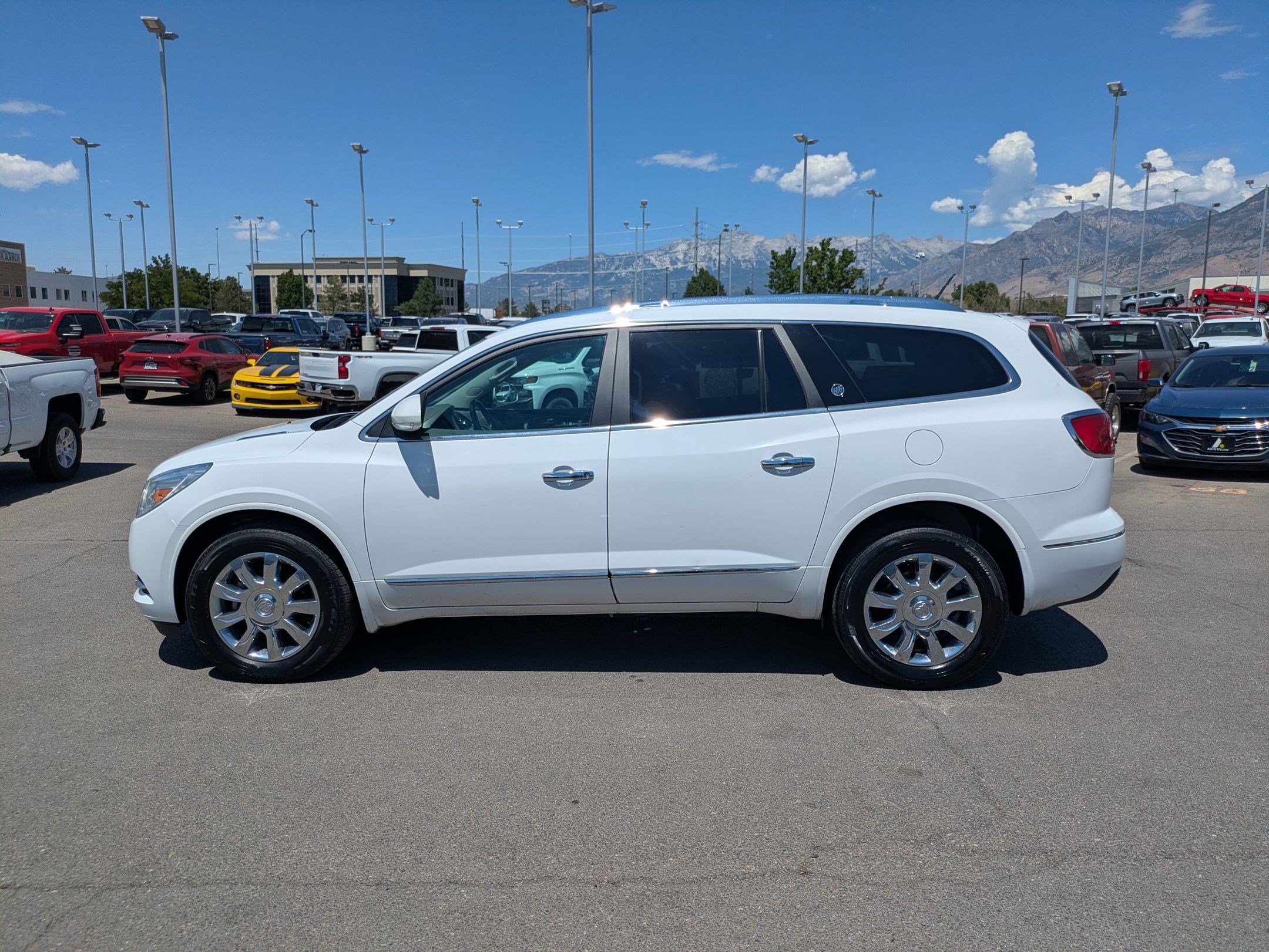 Used 2017 Buick Enclave Leather AWD/4WD image 7