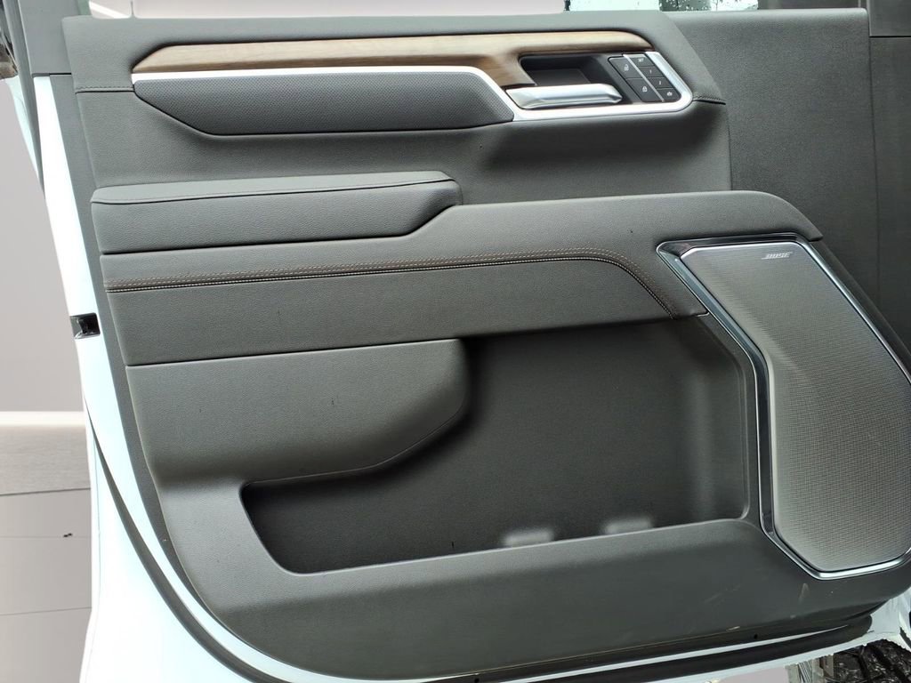 New 2026 Chevrolet Silverado 3500 High Country w/ High Country Premium Package image 10