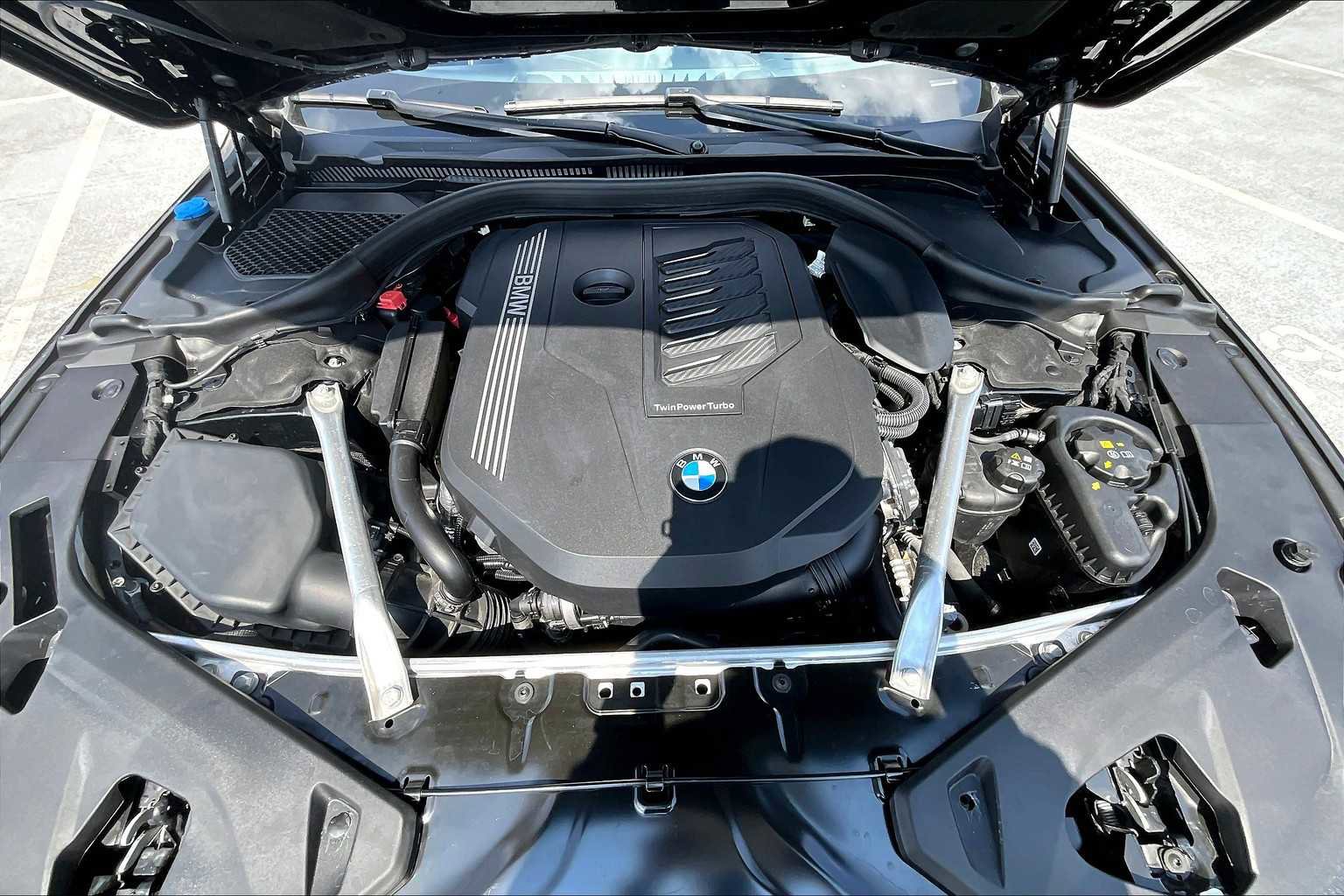 Used 2024 BMW 840i xDrive Coupe w/ Driving Assistance Package image 31