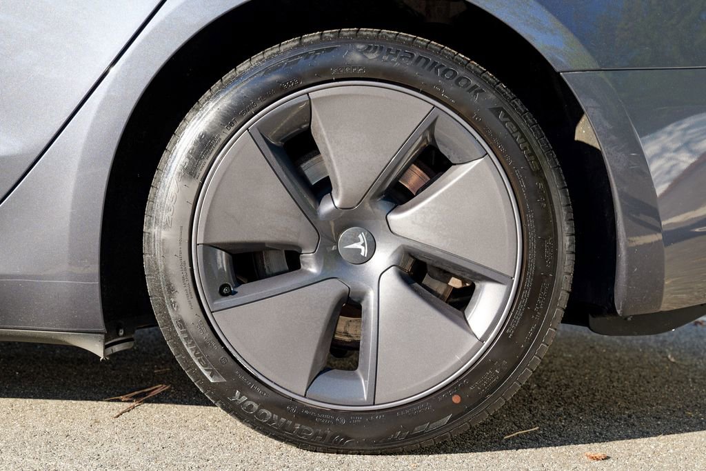 Used 2023 Tesla Model 3 Standard Range RWD image 12