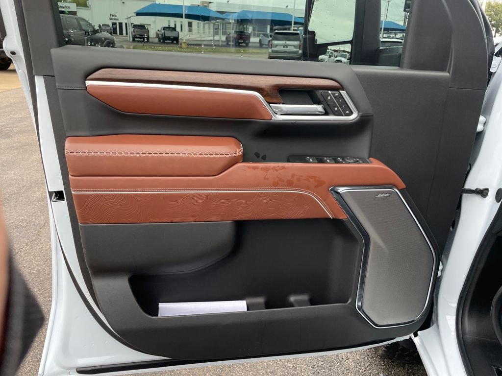 New 2026 GMC Sierra 2500 Denali Ultimate image 11