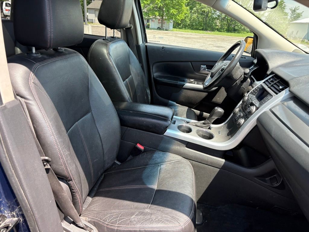 Used 2012 Ford Edge SEL FWD image 17