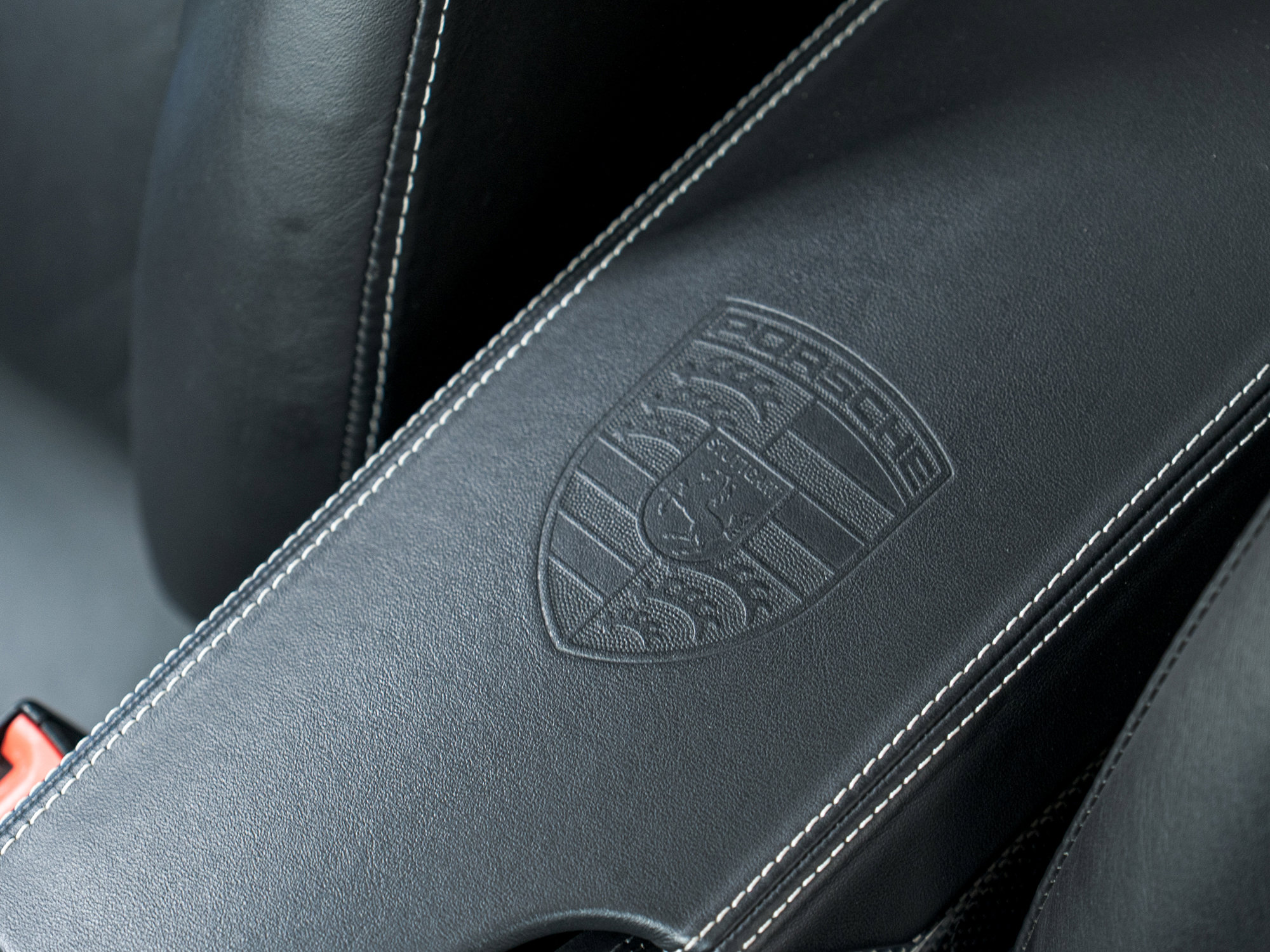 Used 2010 Porsche 911 Carrera 4S image 25