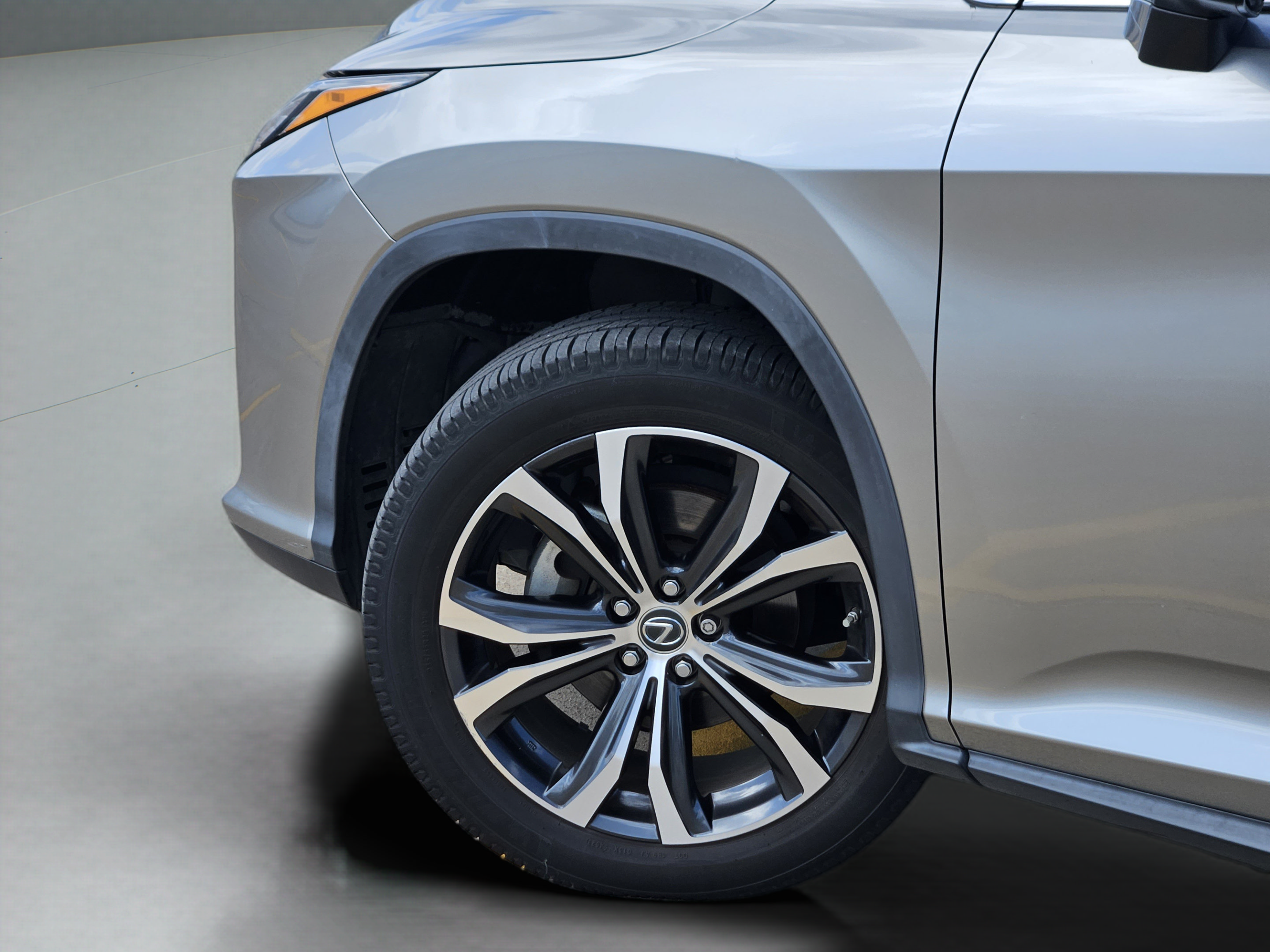 Used 2018 Lexus RX 350L FWD image 5
