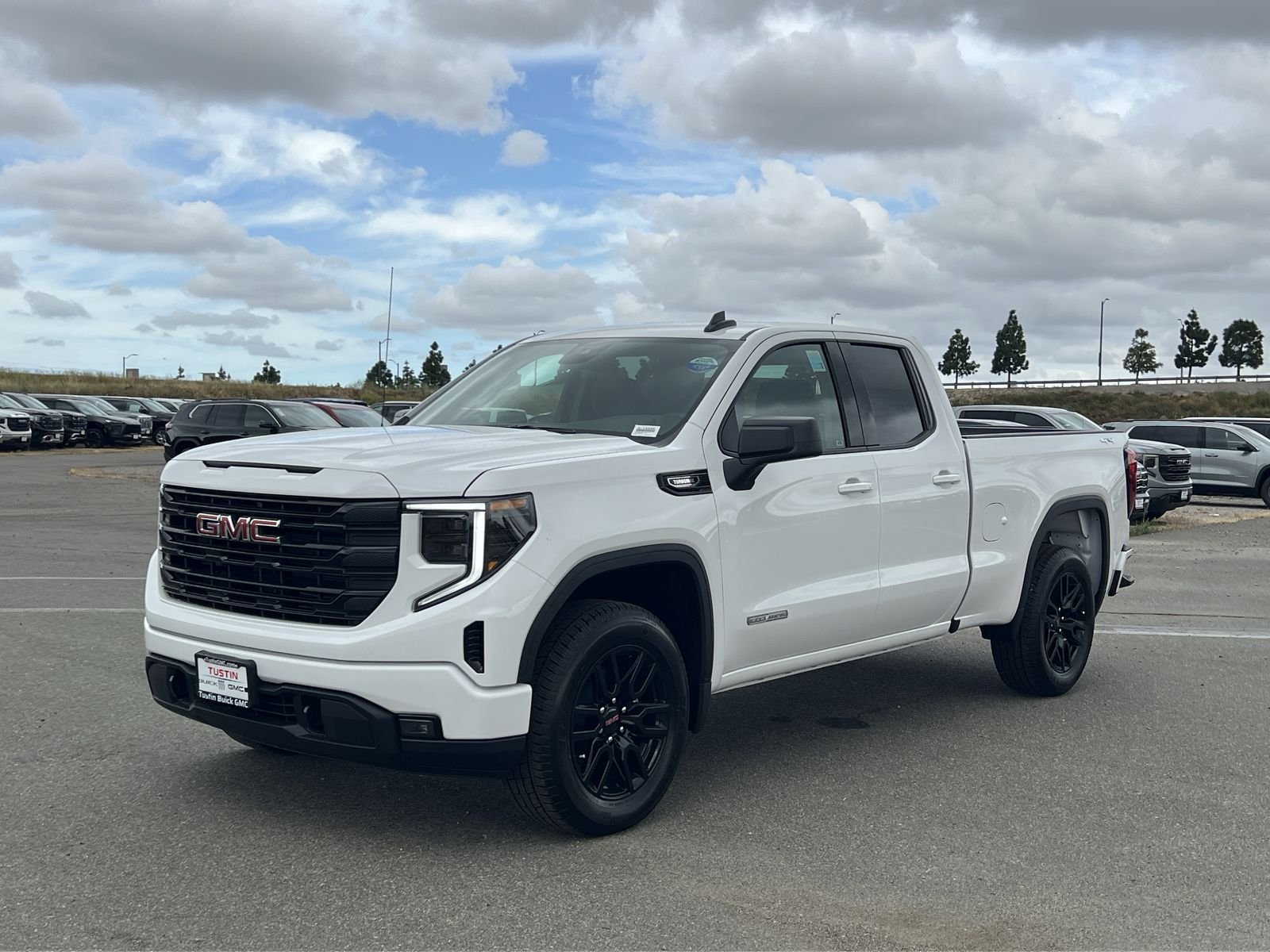 New 2026 GMC Sierra 1500 Elevation AWD/4WD image 73