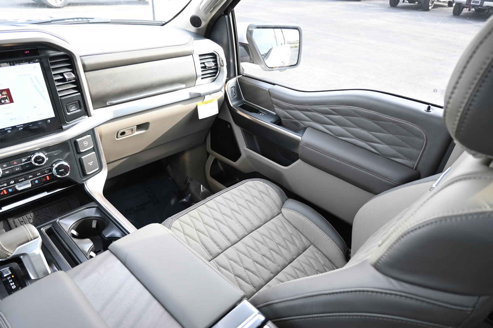 New 2025 Ford F150 Platinum w/ Equipment Group 703A Plus image 35