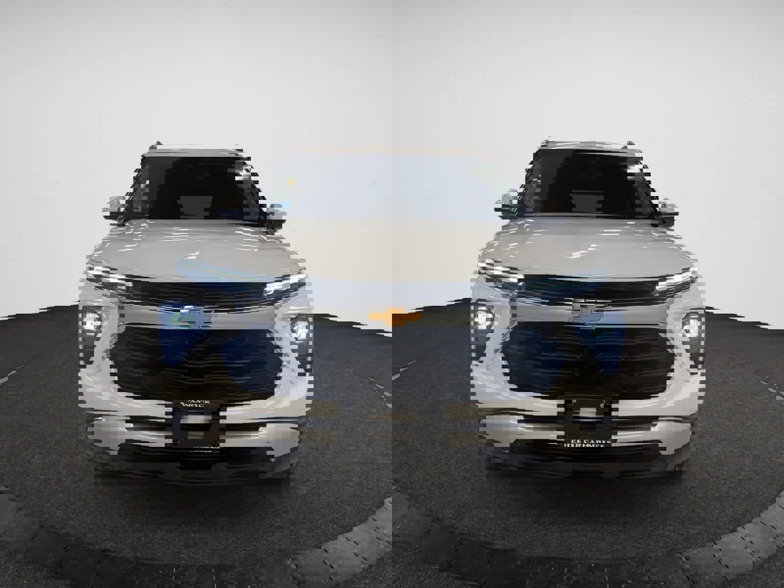 Used 2024 Chevrolet TrailBlazer LT image 2