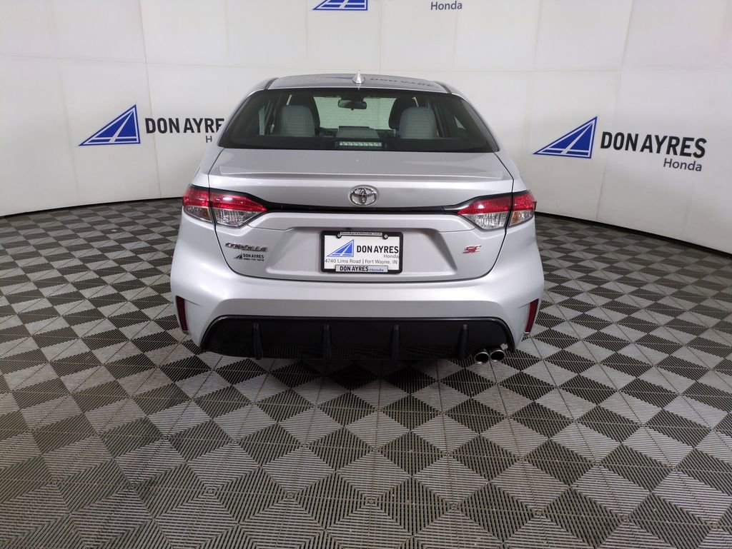 Used 2024 Toyota Corolla SE image 4