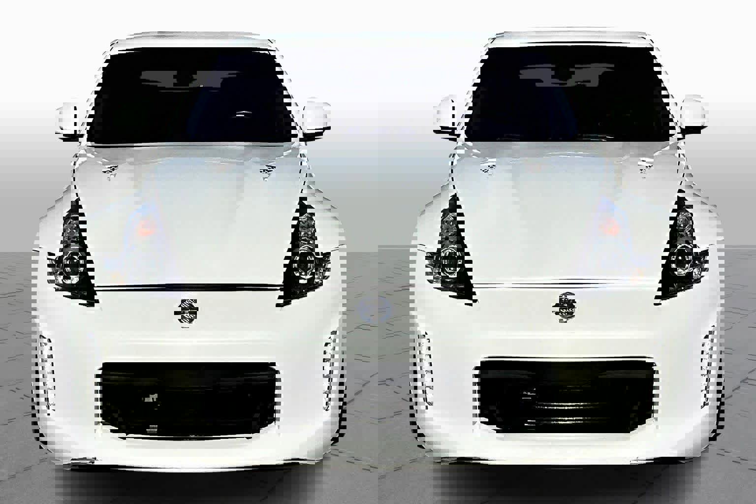 Used 2020 Nissan 370Z Coupe image 3