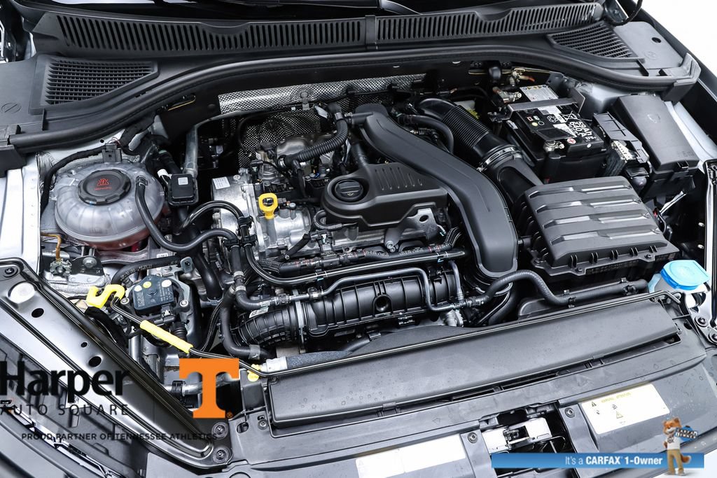 Used 2025 Volkswagen Jetta SE w/ Sunroof Package FWD image 28