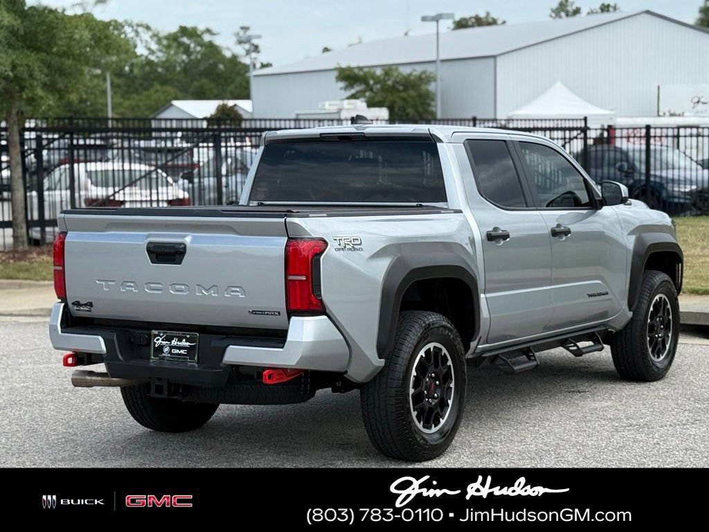 Used 2025 Toyota Tacoma TRD Off-Road AWD/4WD image 14