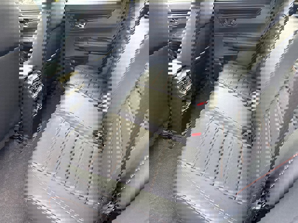 Certified 2025 Honda CR-V Sport-L image 9