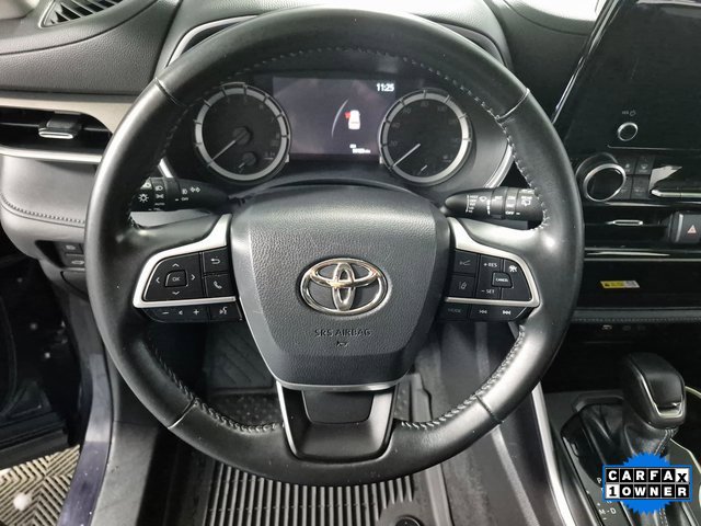 Used 2023 Toyota Highlander XLE image 22