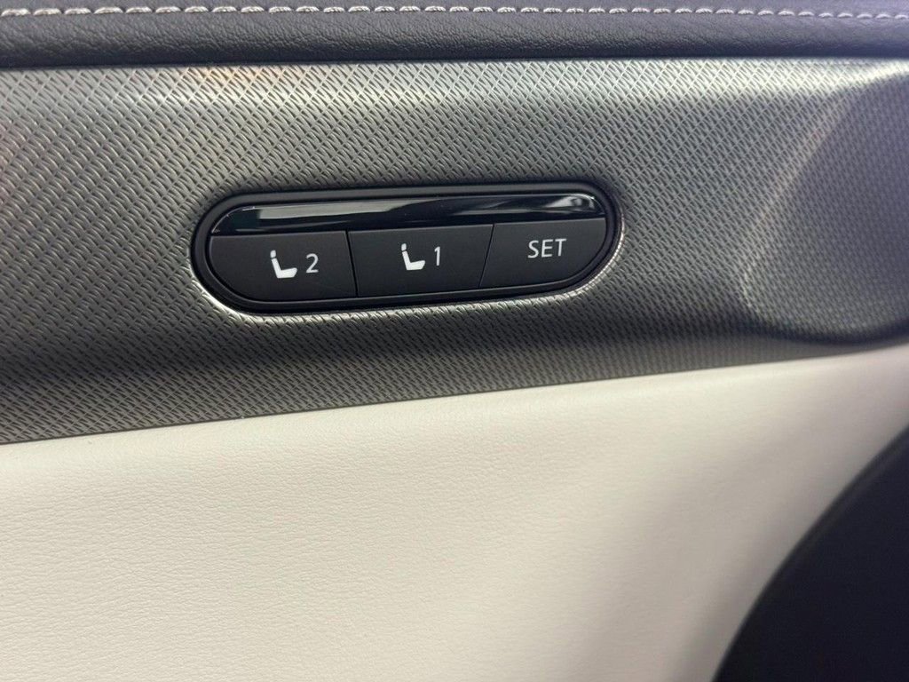 New 2026 INFINITI QX60 Luxe w/ Cargo Package image 29