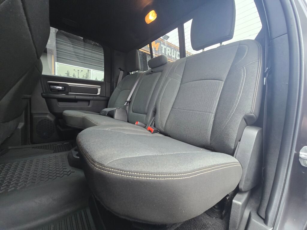 Used 2021 RAM 1500 Classic Warlock image 13